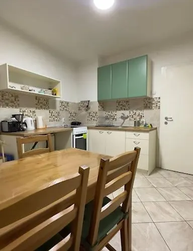 091 Macedonia St. Appartement *